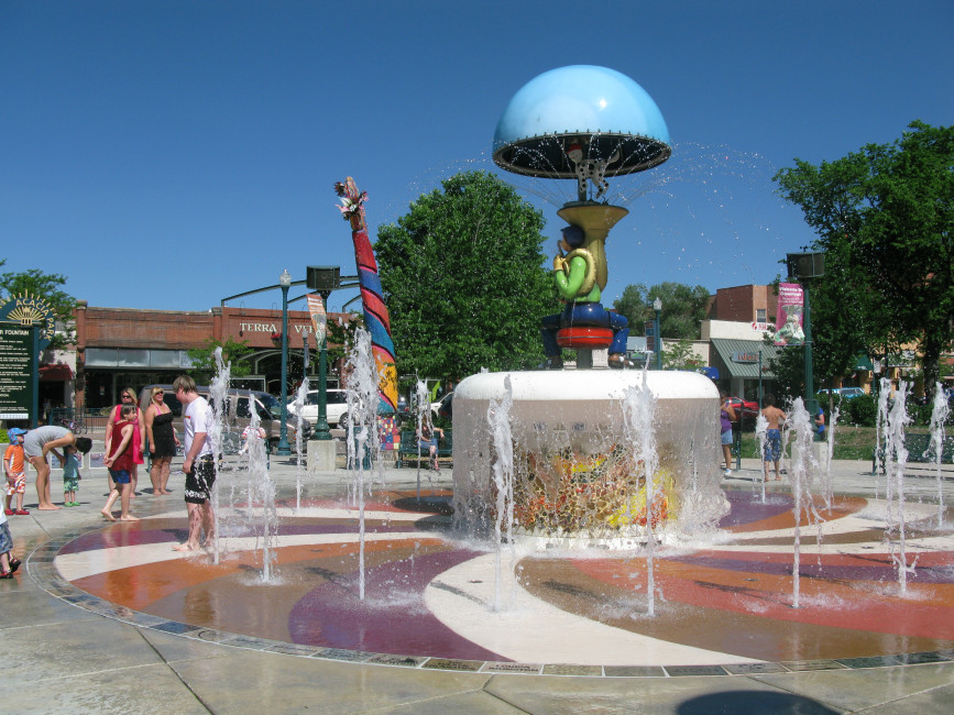 water park hotel colorado springs